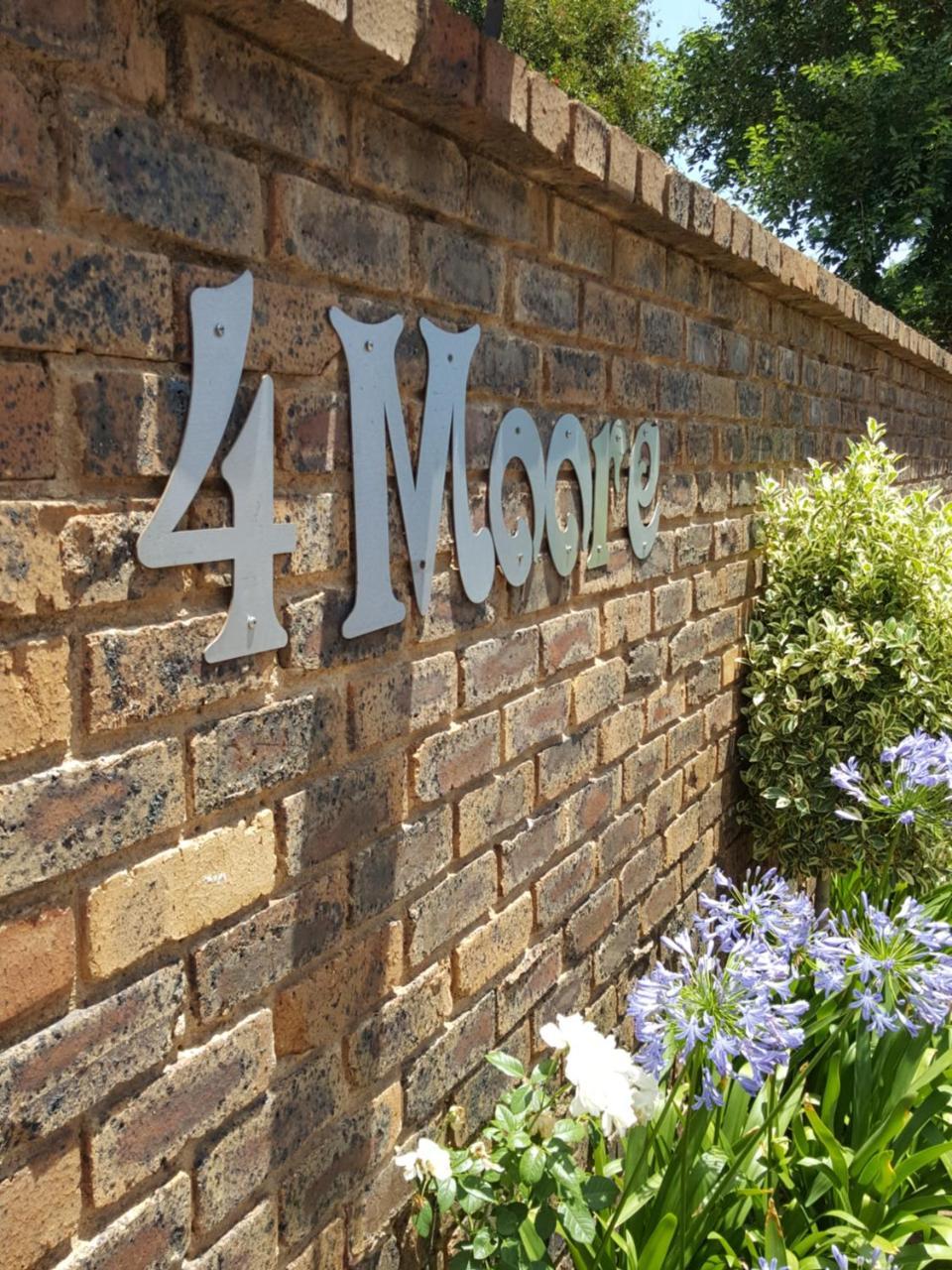 Midrand Guesthouse - Tasa Exterior photo